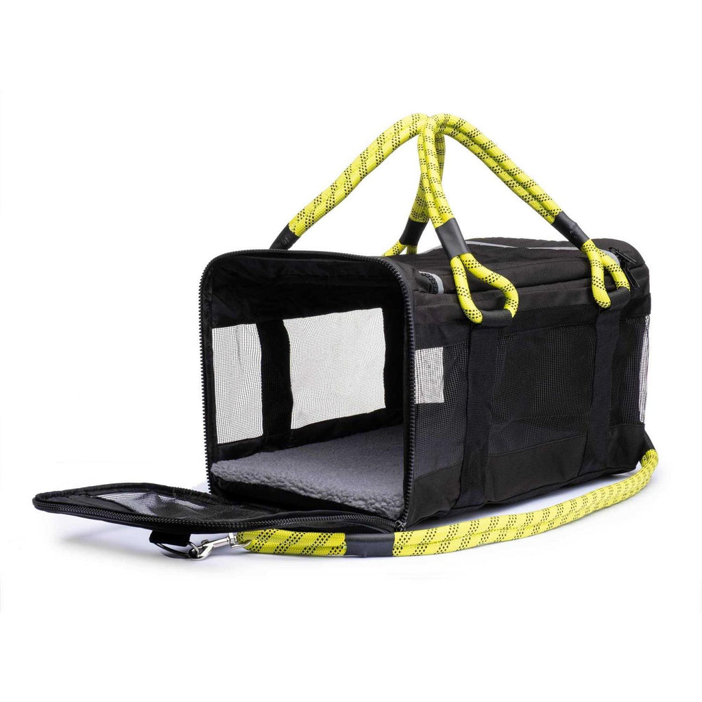 Pet Carrier B537220