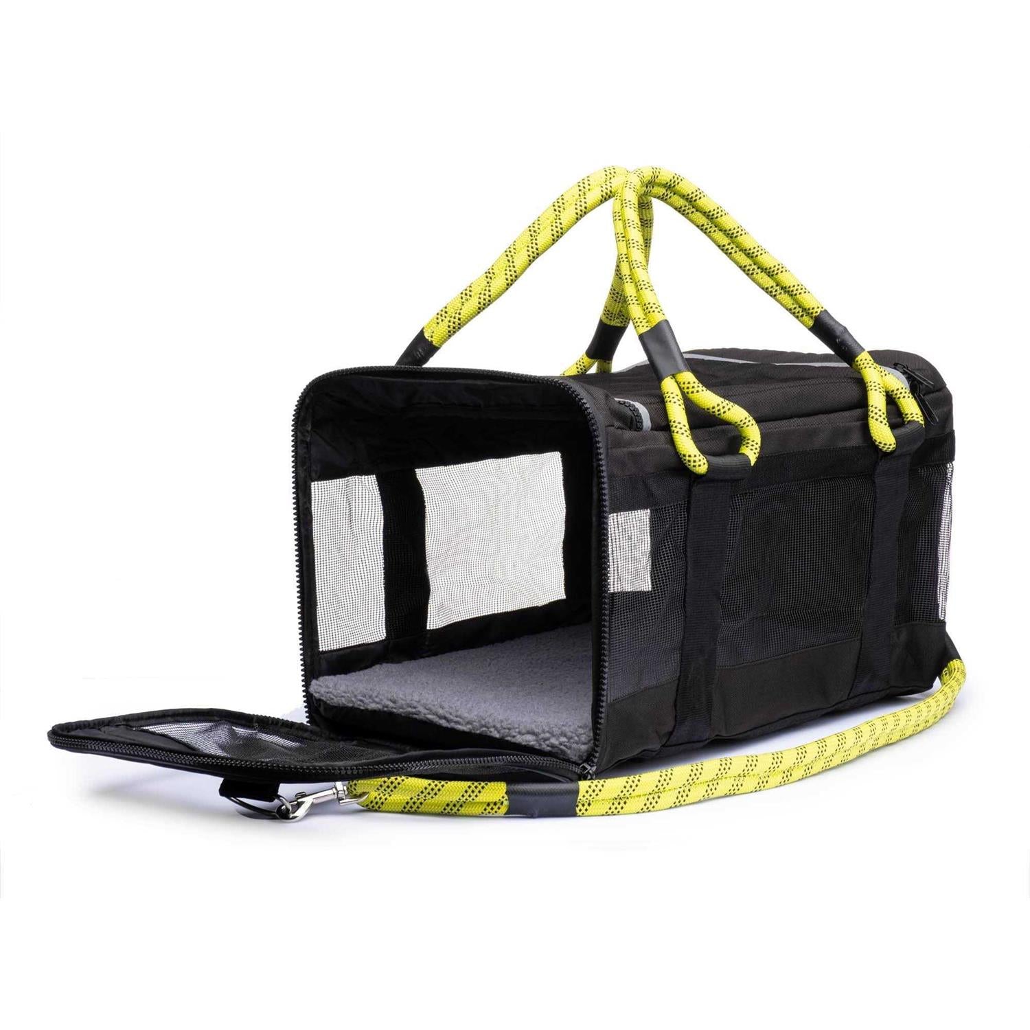 Pet Carrier B537220