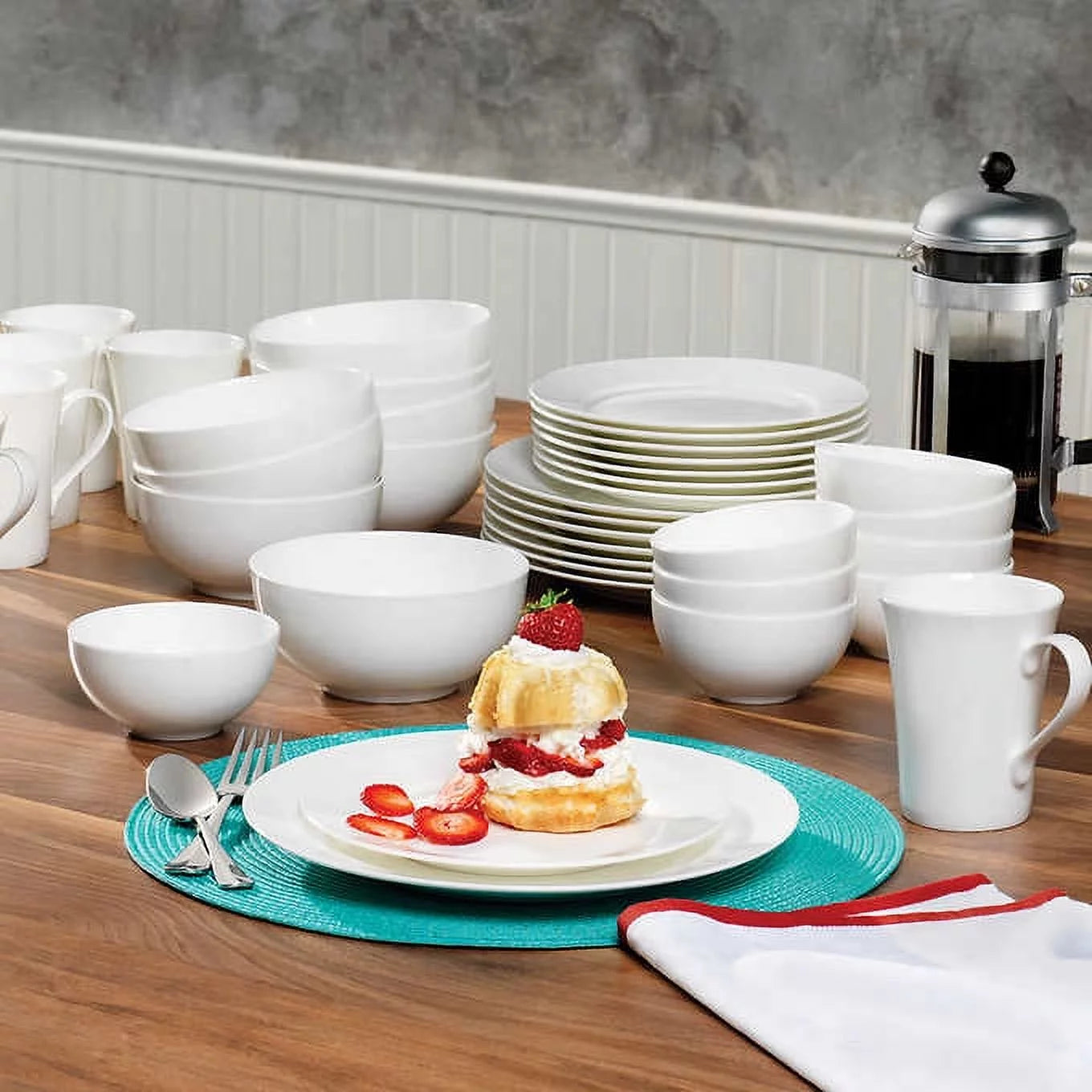 40-piece Bone China Dinnerware Set B536