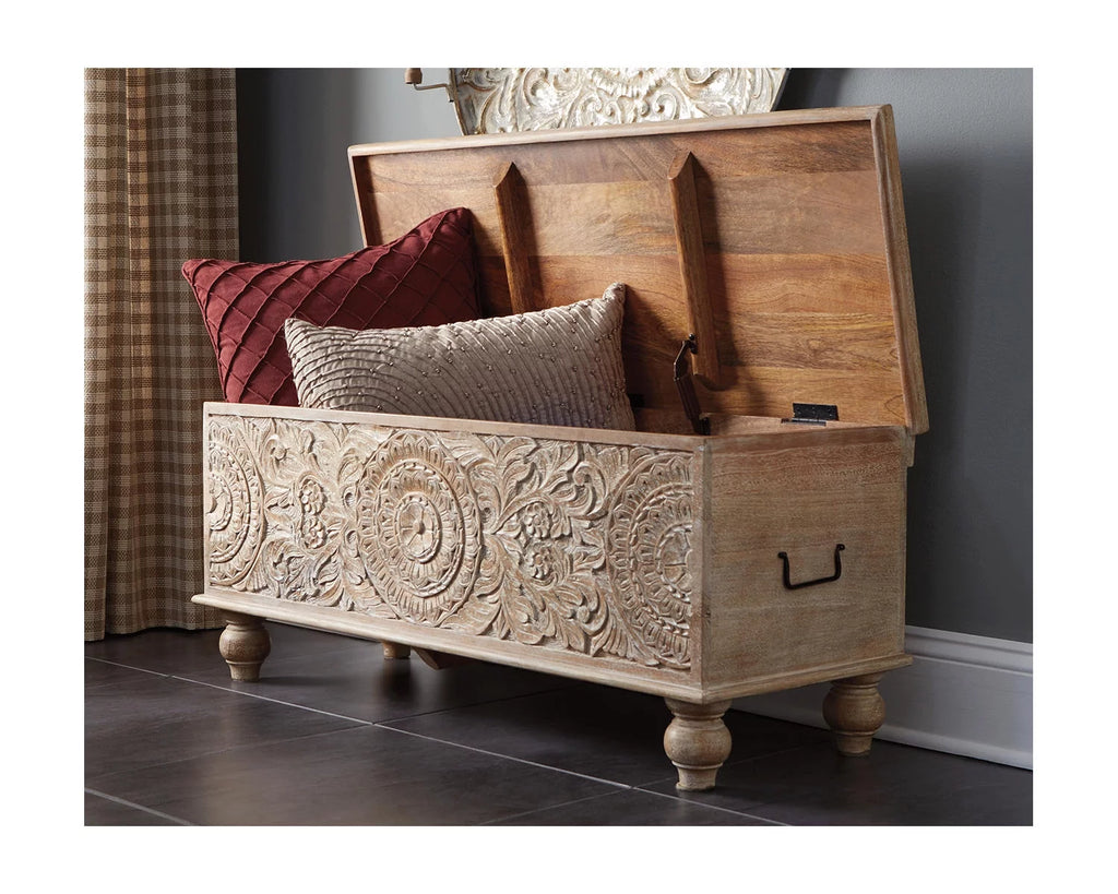 Beige Storage Bench K539007