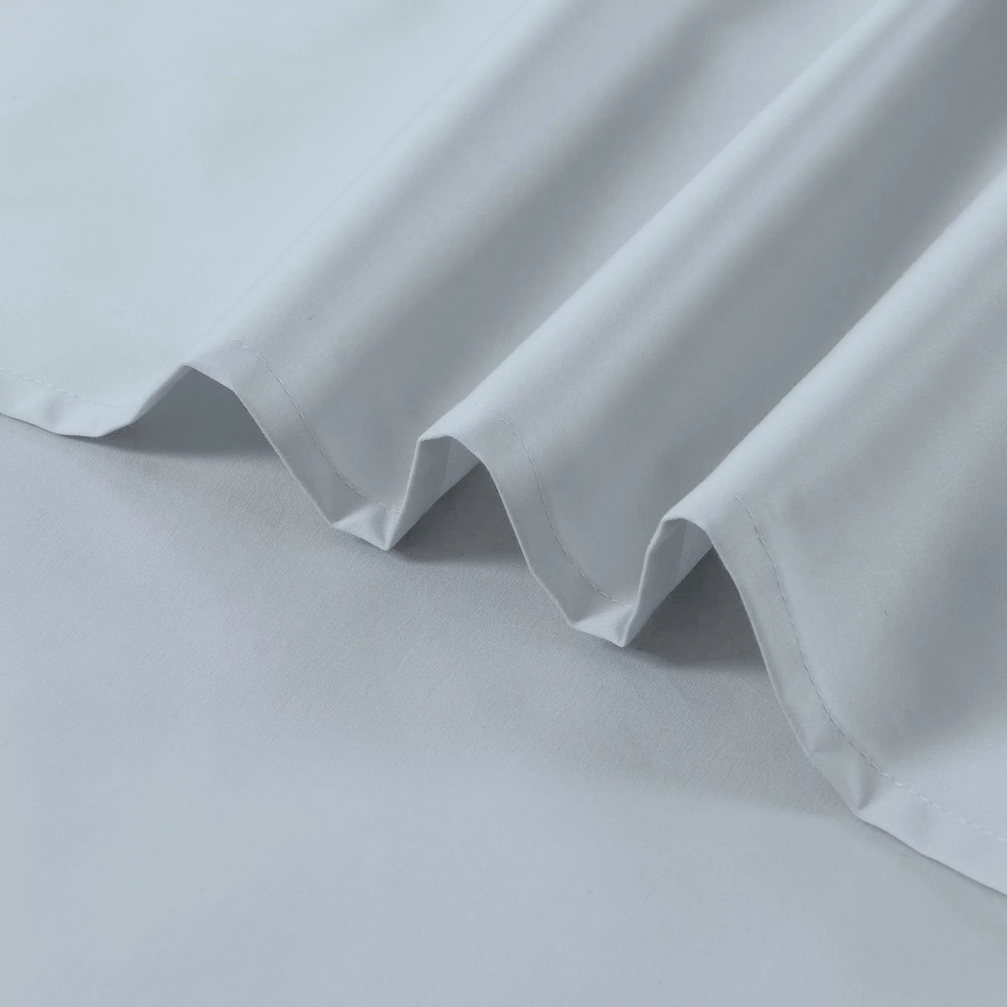 400 Thread Count 100% Cotton Sateen Sheet Set, Full Size, Light Blue U1425
