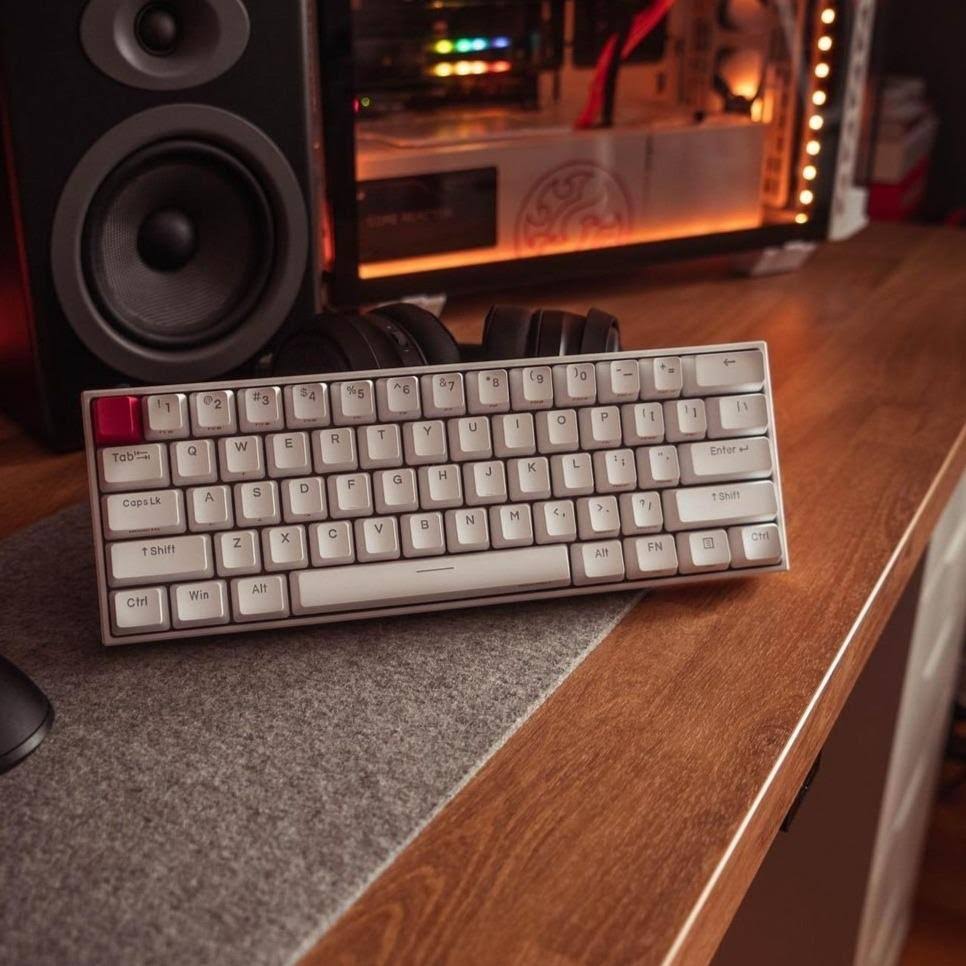 60% Mechanical Keyboard with Bluetooth 5 A852