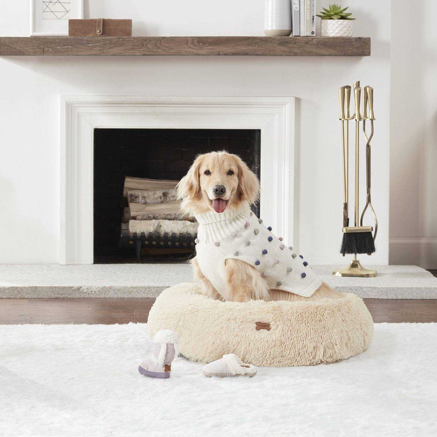 Faux Fur Pet Bed L336190
