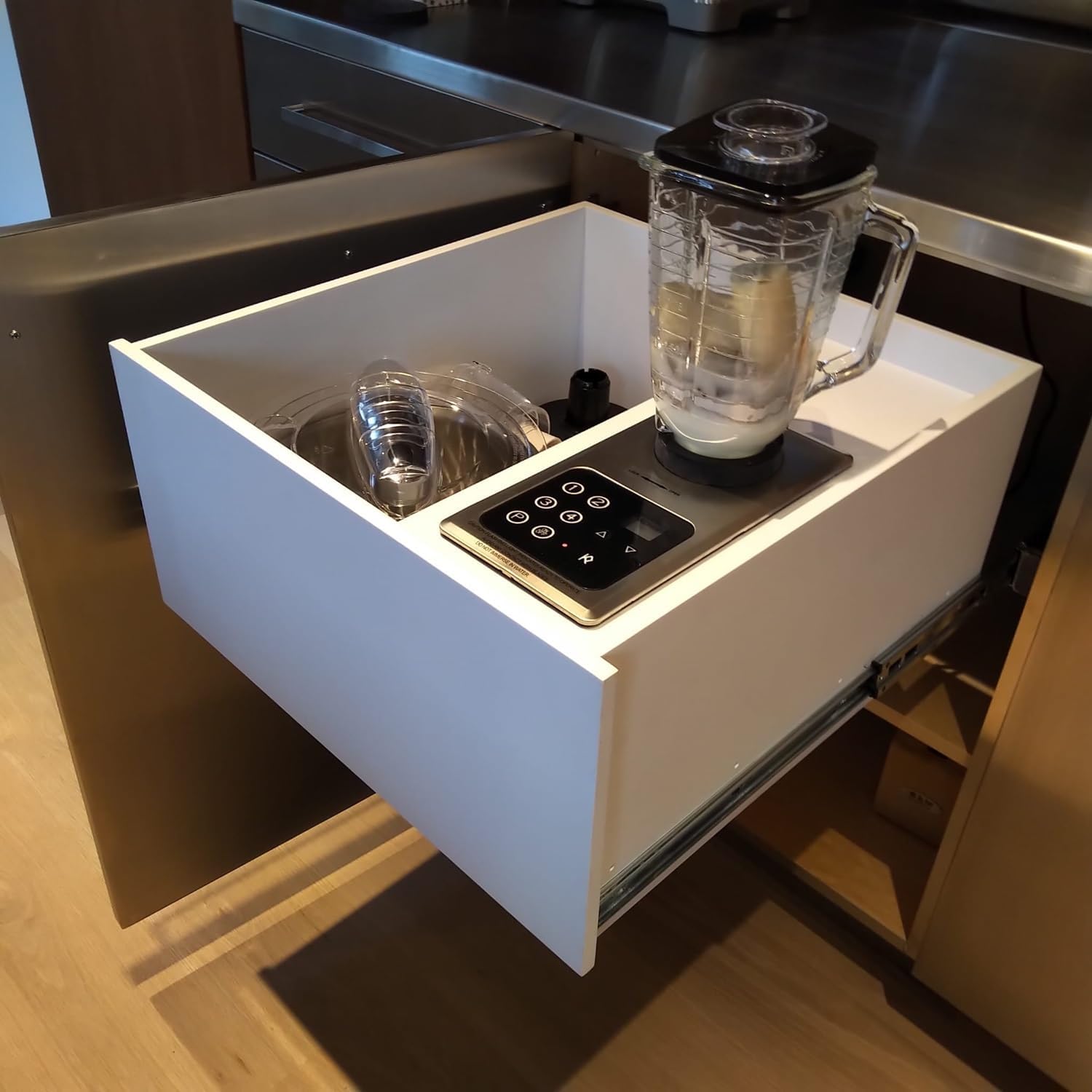 Glass Blender A871