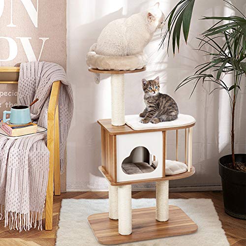 Light Grey Wood Cat Tree with Scratching Posts and Washable Cushions G14217