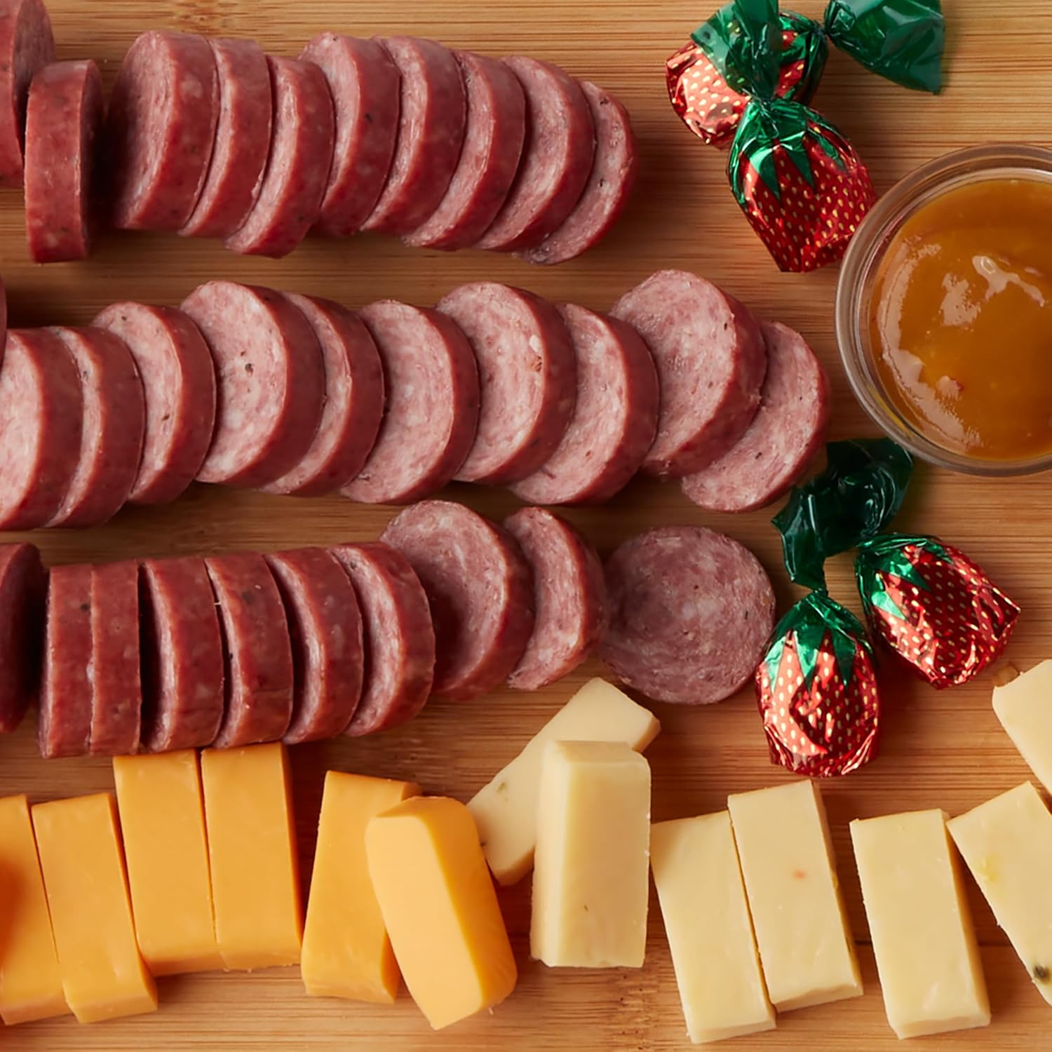 Medium Charcuterie Gift Box G2700
