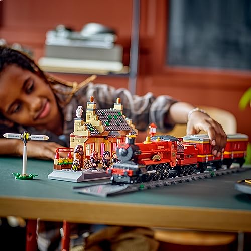 LEGO Harry Potter Hogwarts Express & Hogsmeade Station Building Toy, Ages 8+, 76423 N2433