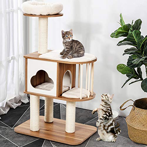 Light Grey Wood Cat Tree with Scratching Posts and Washable Cushions G14217