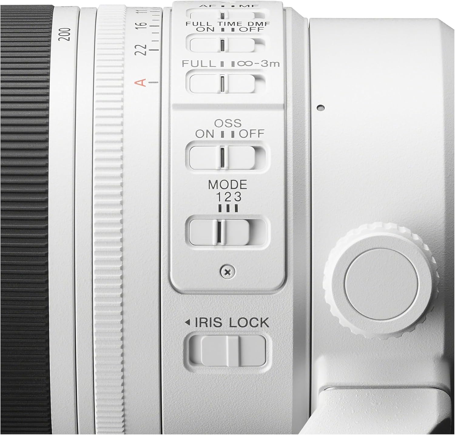 FE 70-200mm F2.8 GM OSS II Full-Frame Constant-Aperture Lens with FE 1.4X Teleconverter and Hardcase Z27660