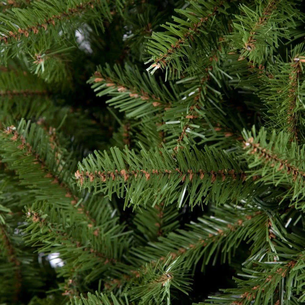 7.5 ft. Unlit Artificial Christmas Tree V35729