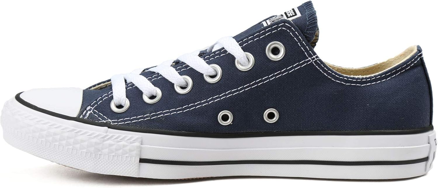 Low Top Sneakers O5091