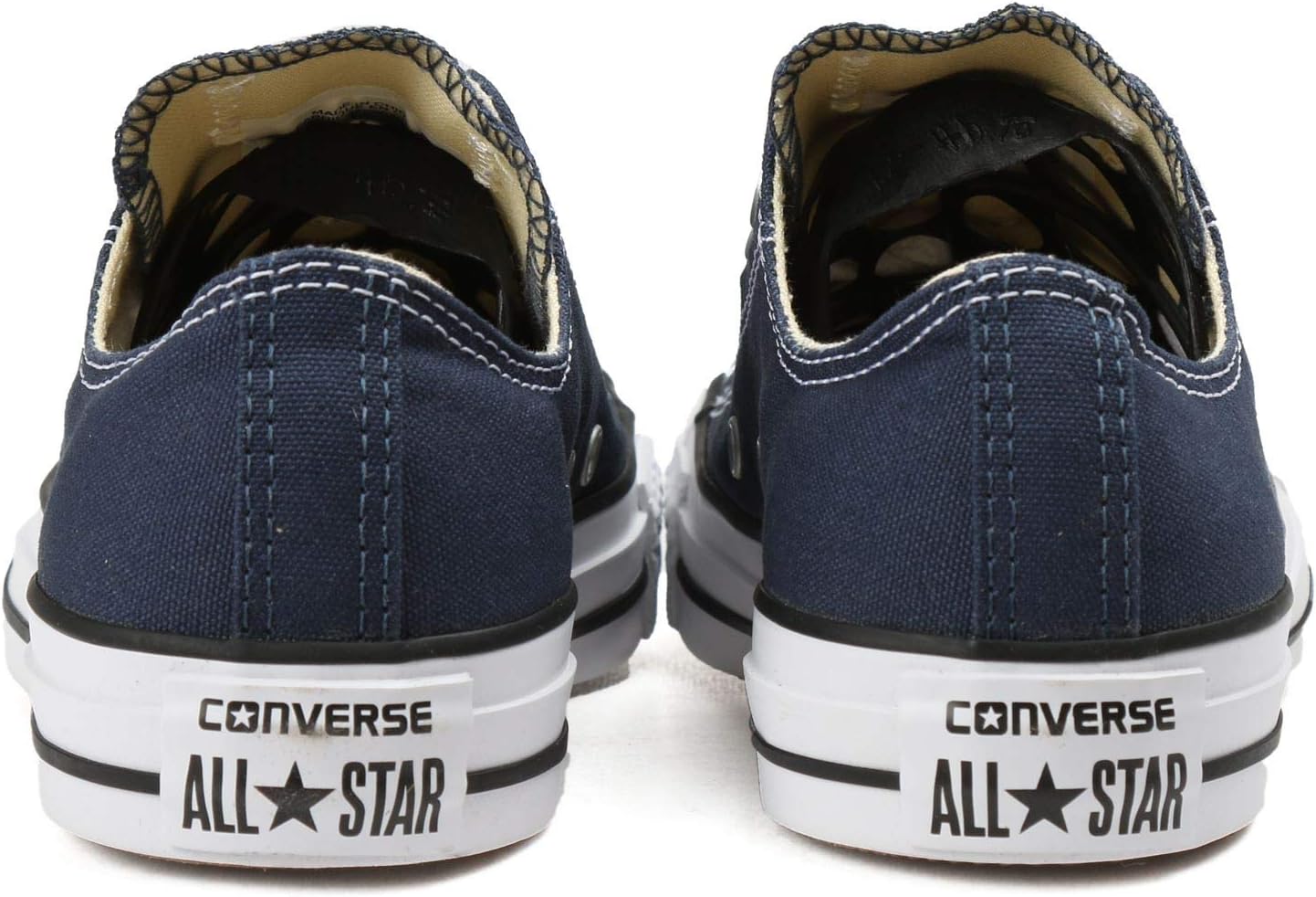Low Top Sneakers O5091