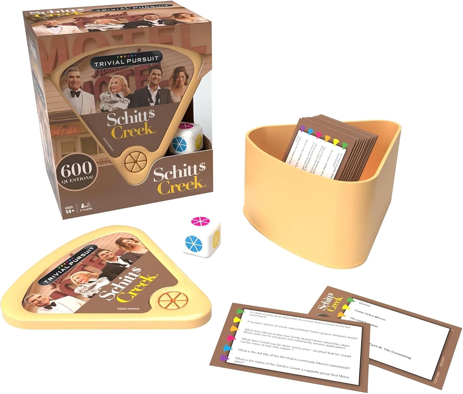 Trivial Pursuit Trivia Game with 600 Questions S8914