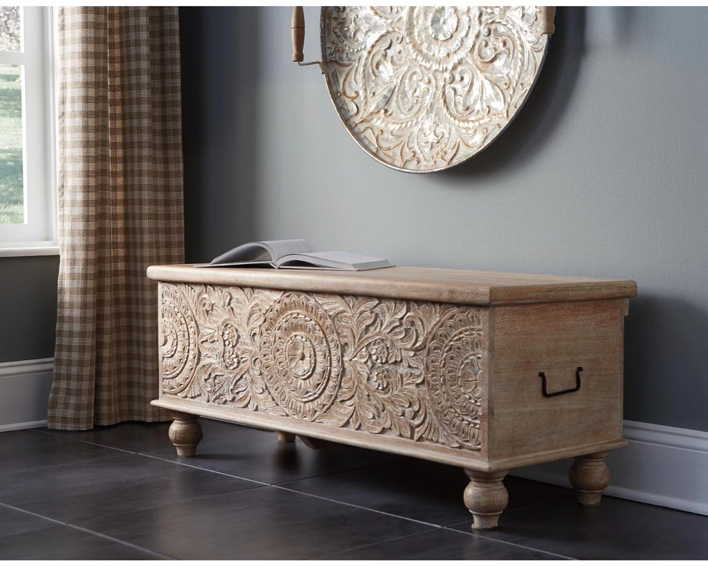 Beige Storage Bench K539007