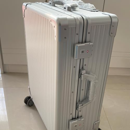 Silver Stripe Aluminum Rolling Makeup Train Case with Lighted Mirror X88533