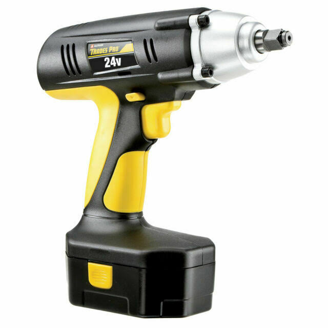 24V 1/2x22 Drive Cordless Impact Wrench Kit T504